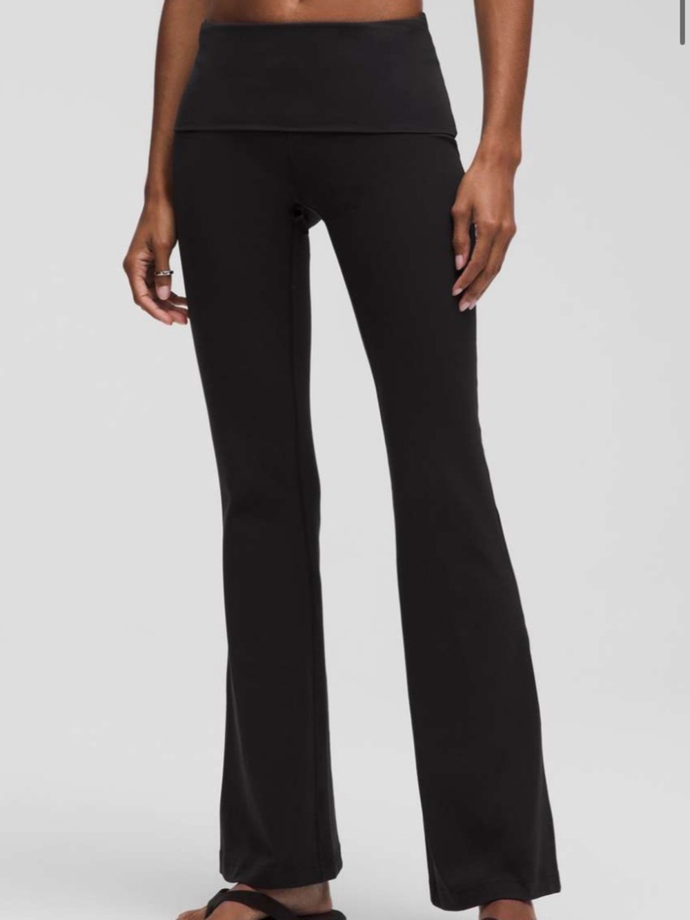 Lululemon Groove Nulu Foldover Waist Flared Pant - sz 8